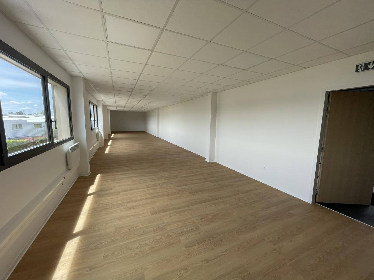 Local d'activité Launaguet 3282m² Location local d'activité Launaguet Haute-Garonne OLACT2421300 9